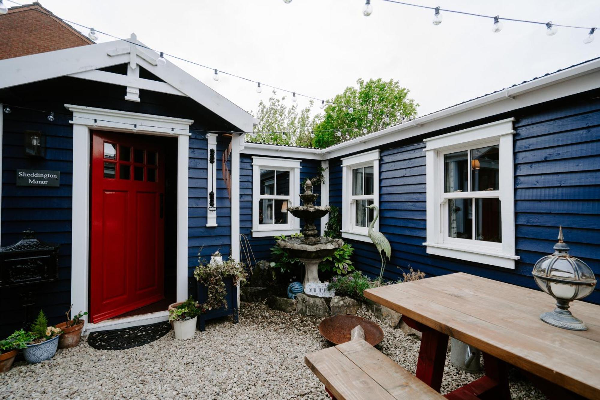 Sheddington Manor - 2 Bedroom Guest House & Cinema 贝尔法斯特 外观 照片